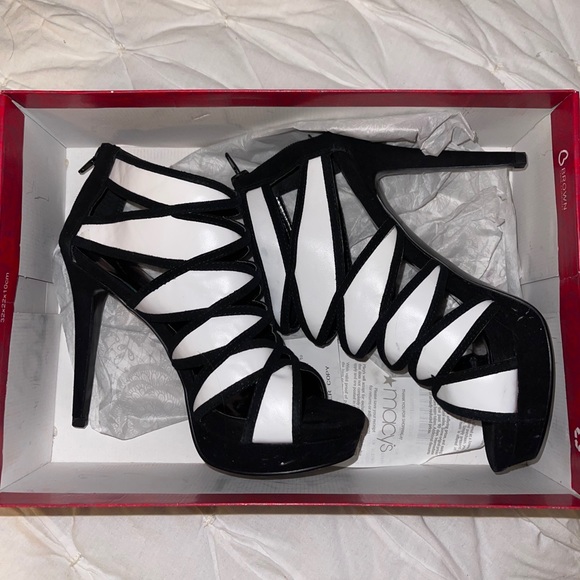 Carlos Santana Strata Heel - Picture 3 of 6